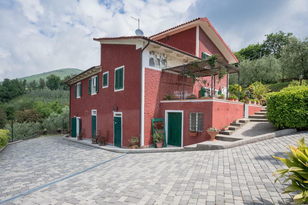 巴卡拉罗索住宿加早餐旅馆 Montevettolini 外观 照片